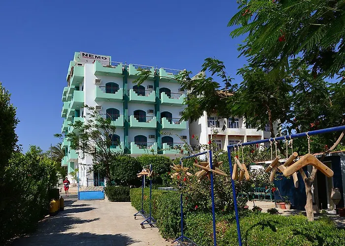 Nemo Dive Club & Otel 3*